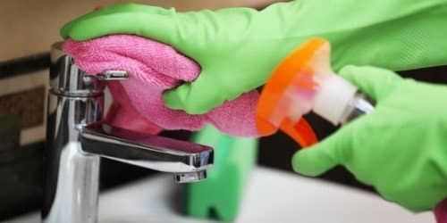 Brilliant cleaning hacks for vinegar to clean your home naturally!