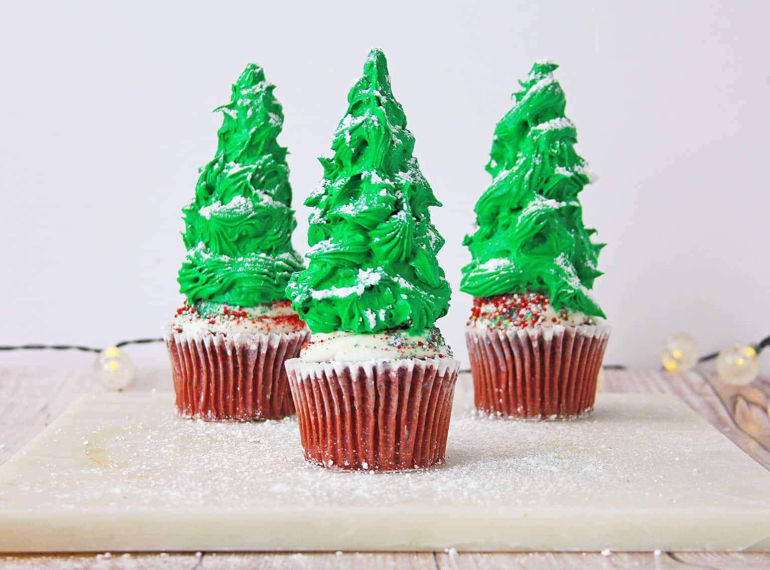Yummy Christmas Tree Cupcakes - Because Mom Says