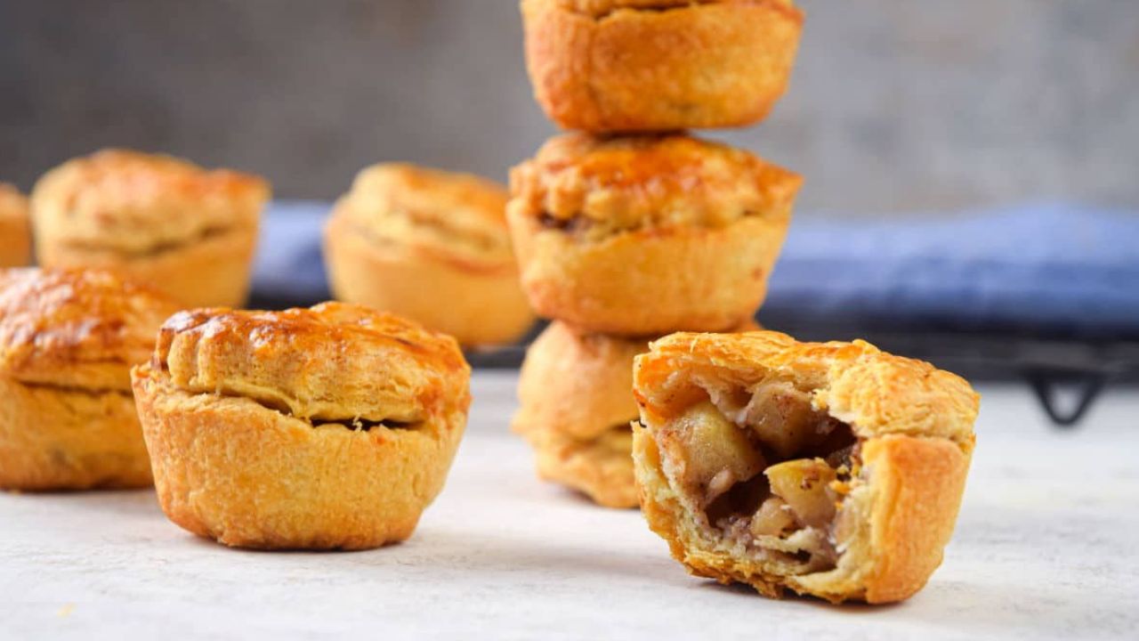 Mini Apple Pies