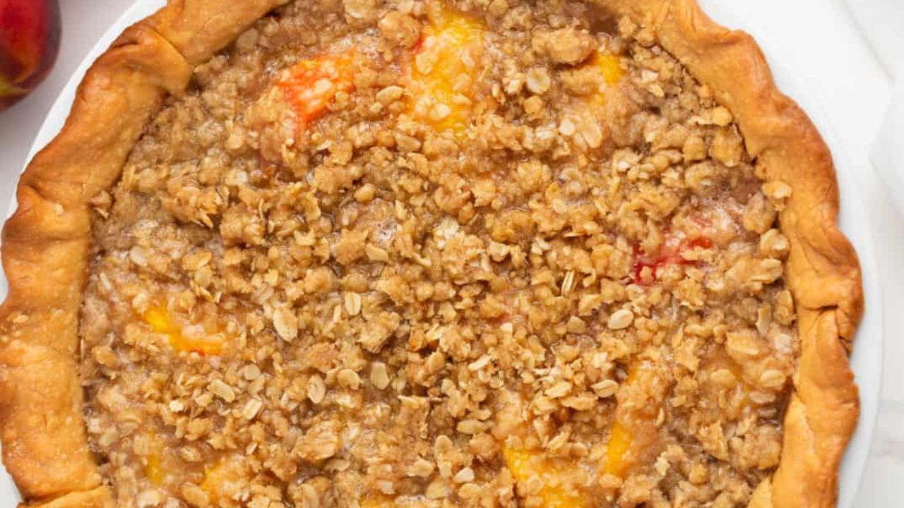 Peach Crumble Pie
