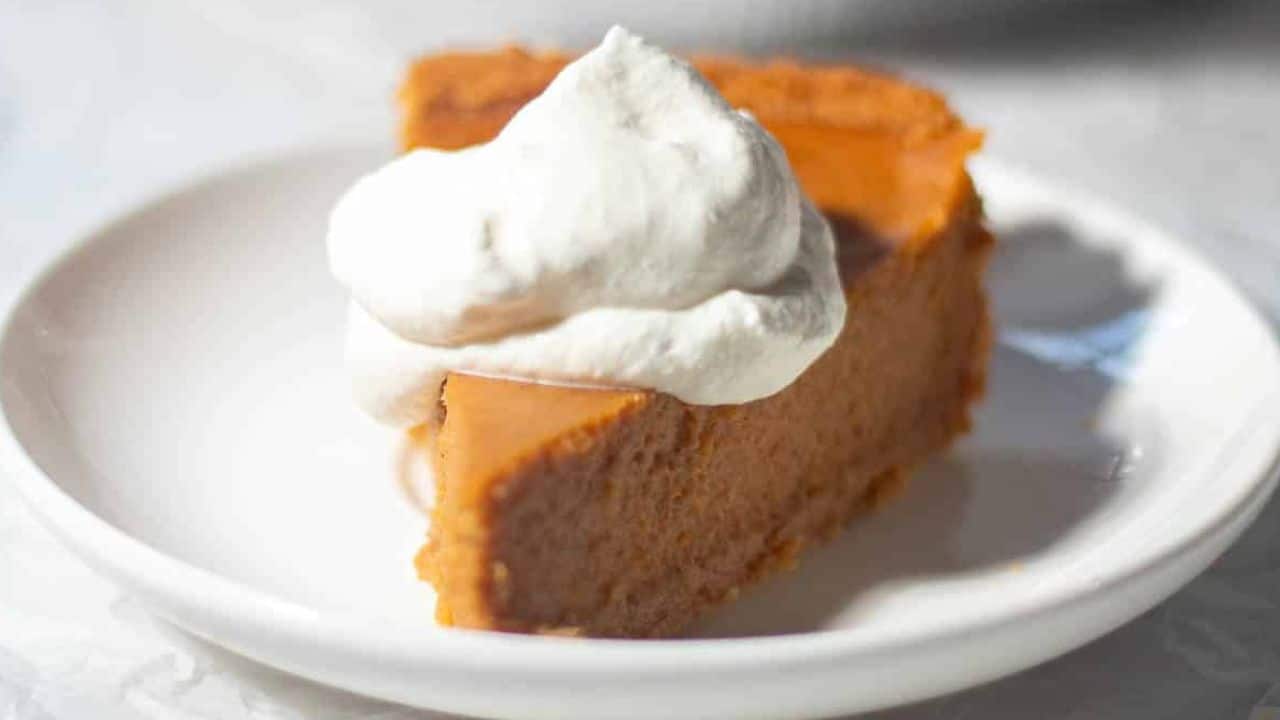 Pumpkin Pie in Graham Cracker