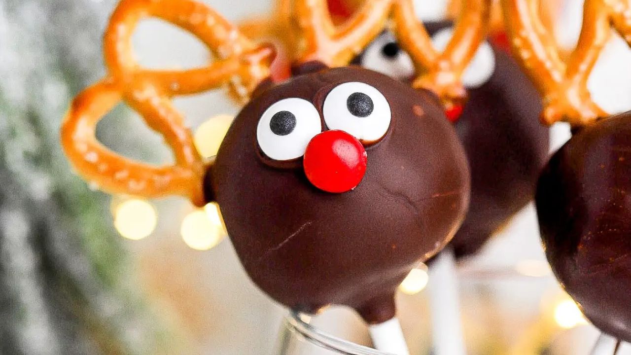 Reindeer Cake Pops