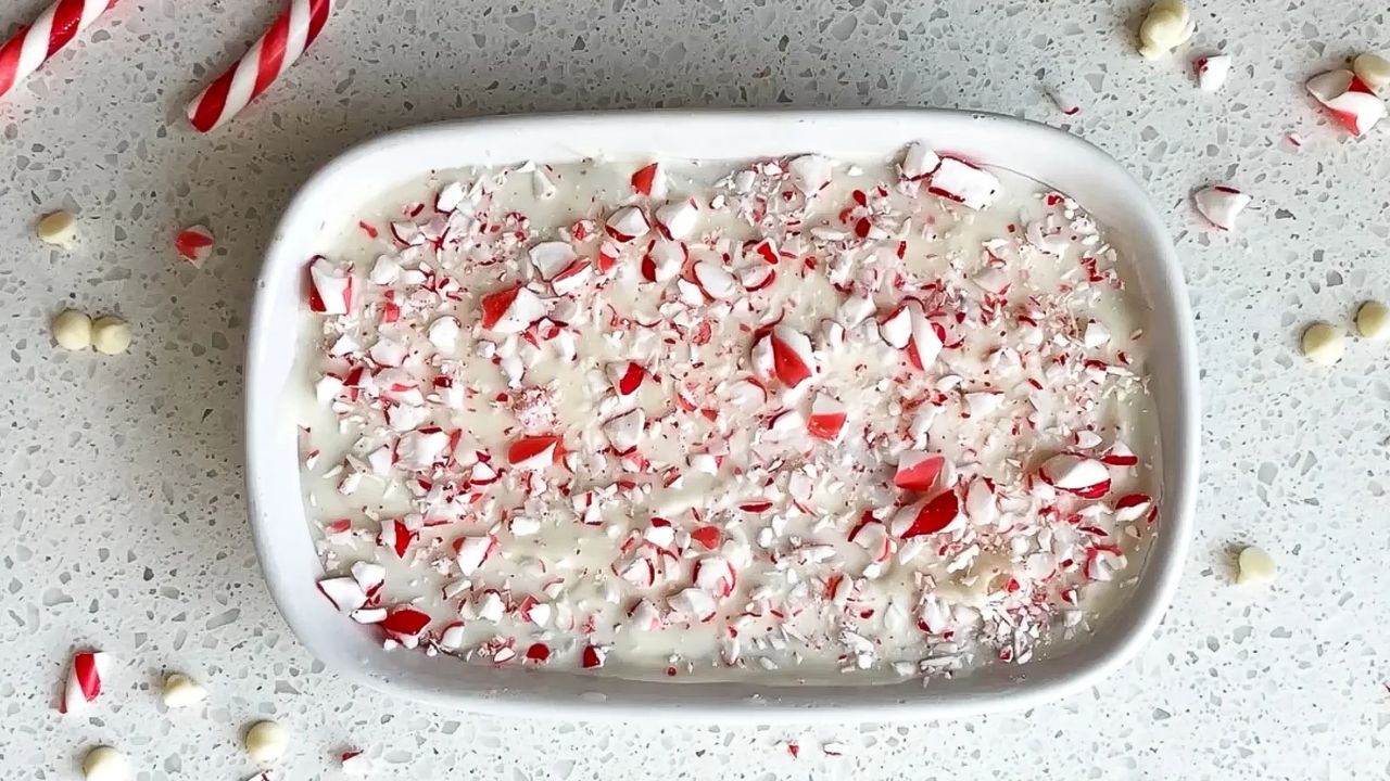 Peppermint White Chocolate Overnight Oats
