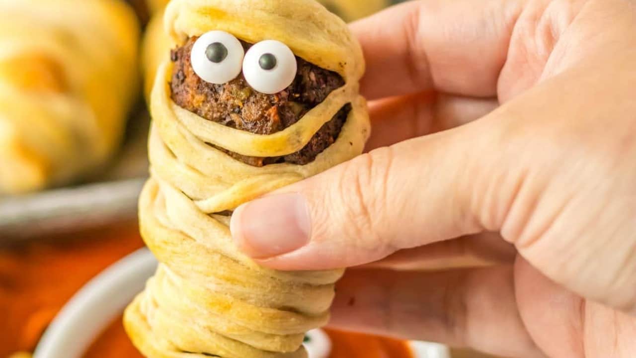 Meatball Mummies